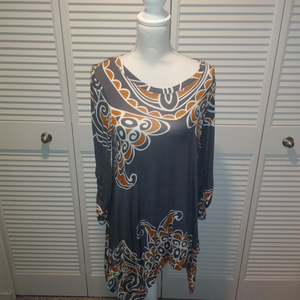 long sleeve dress (NEW)